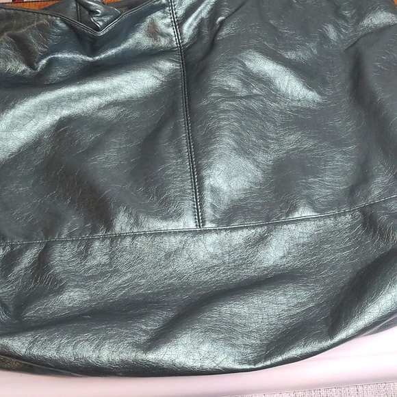 Saks Fifth Ave metallic teal blue tote Xlarge beach travel overnight bag EUC - Picture 9 of 10